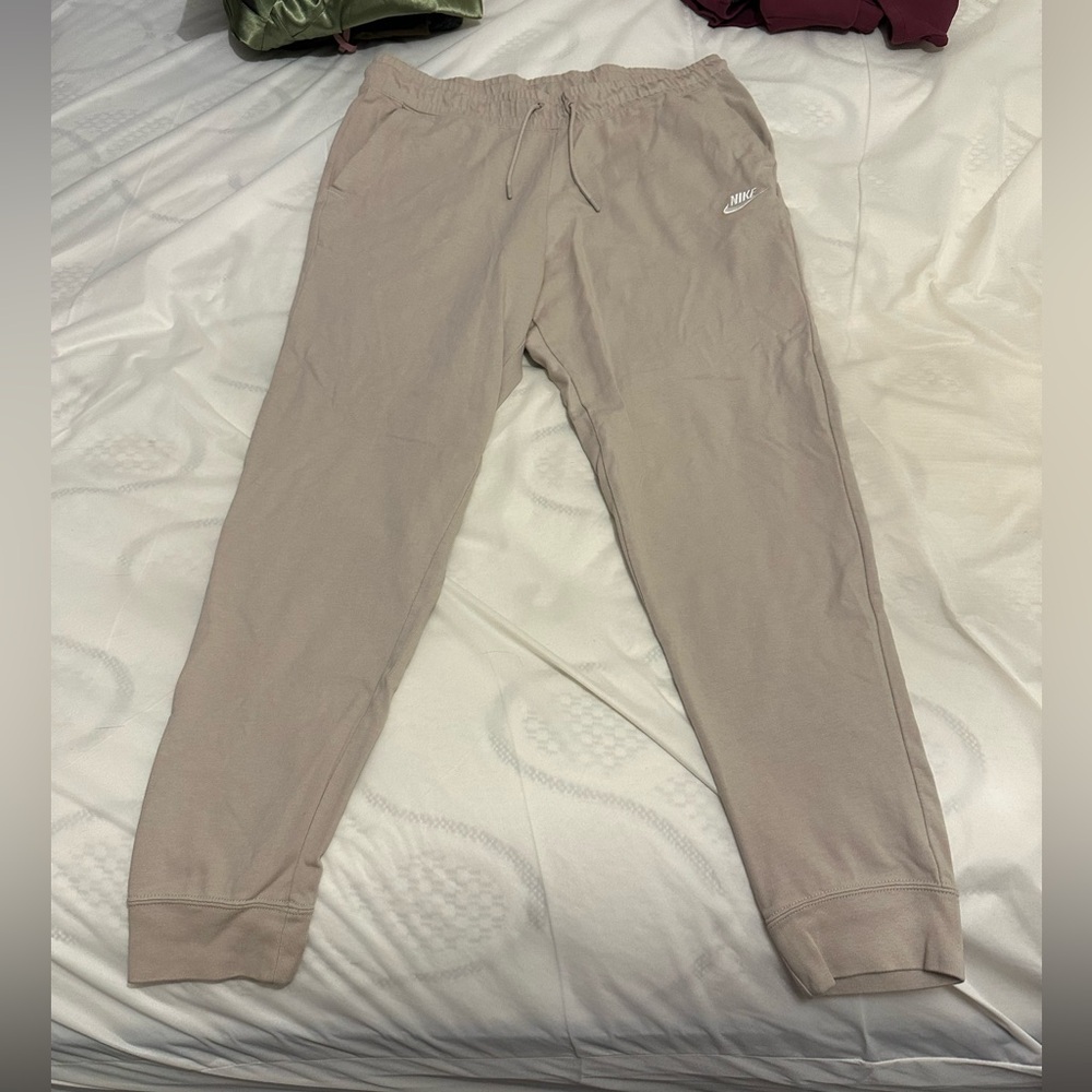 Nike Sweatpants‎